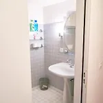Tripple With Bathroom. 3*