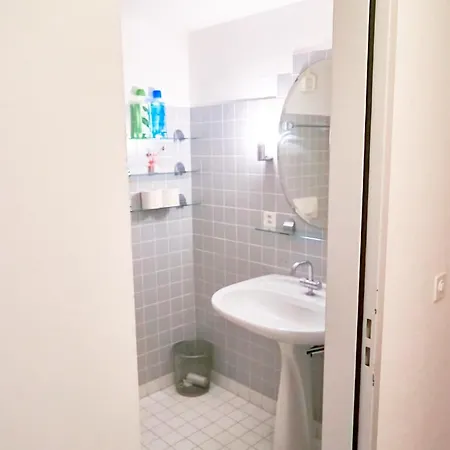 Tripple With Bathroom. *