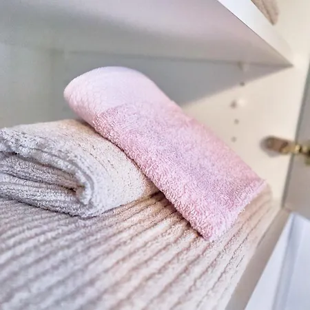 Tripple With Bathroom. בית הארחה 3*